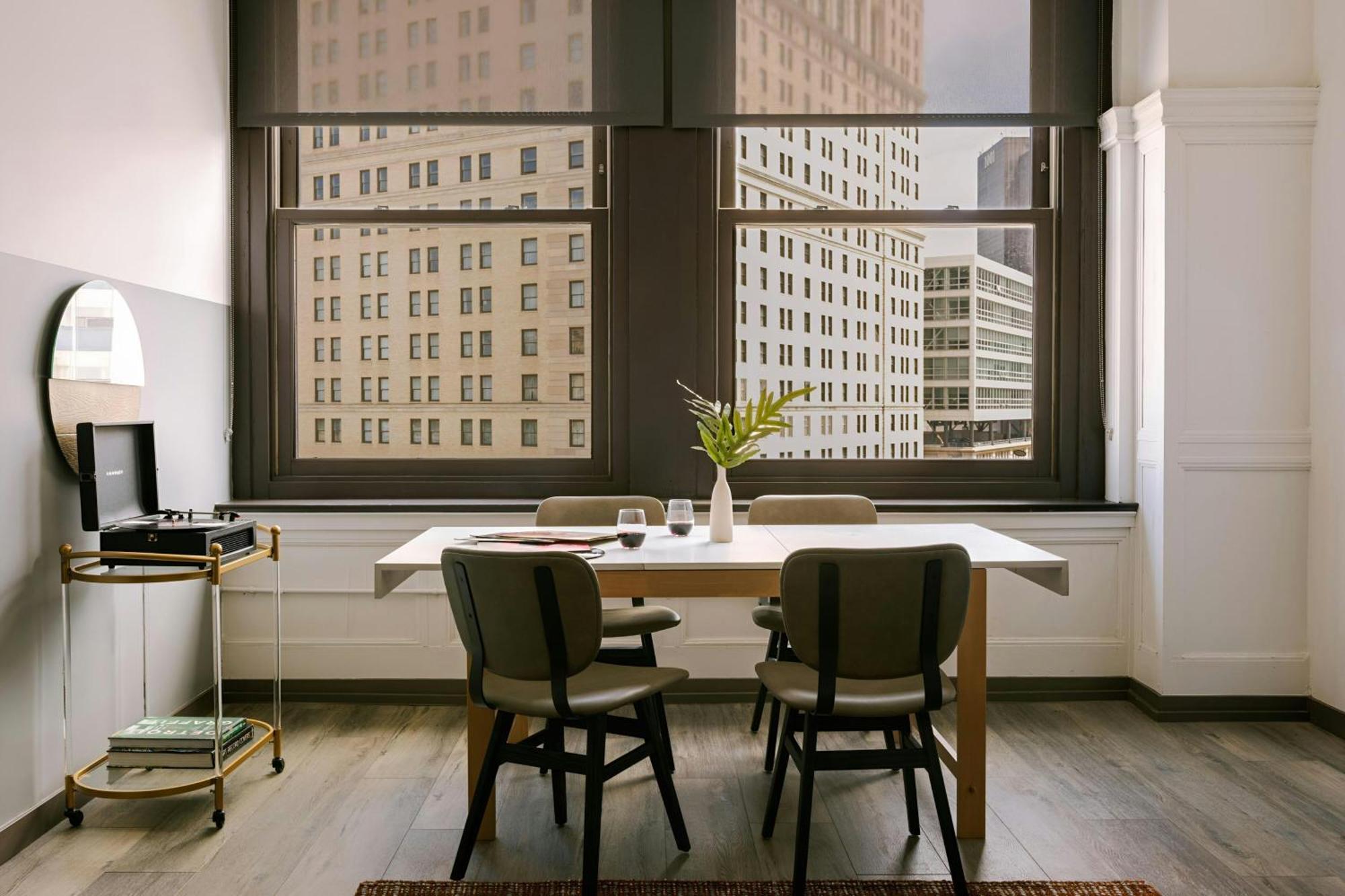Sonder By Marriott Bonvoy Gabriel Richard Apartments Downtown Detroit Exterior foto